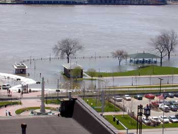 Flood 2001: Riverfront